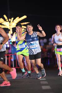 BIB: 
                            <button type="button" onclick="openModal(24392198)" class="btn btn-primary btn-sm float-right btn-popup" data-toggle="modal" data-target=".modal-high-quality">
                        <i class="fas fa-shopping-cart"></i> Add to Cart
                    </button>
                                            <button type="button" onclick="isThisMe(24392198, true)" class="btn btn-success btn-sm float-right btn-popup btn-isme hidden" data-toggle="tooltip" data-placement="bottom" title="นี่คือรูปของคุณใช่ไหม คลิกที่นี่เพื่อเอาเข้าอัลบั้ม">
                        <i class="fas fa-plus"></i> Add to album
                    </button>
                    <button type="button" onclick="isThisMe(24392198, false)" class="btn btn-warning btn-sm float-right btn-popup btn-isnotme hidden">
                        <i class="fas fa-ban"></i> Remove from album
                    </button>